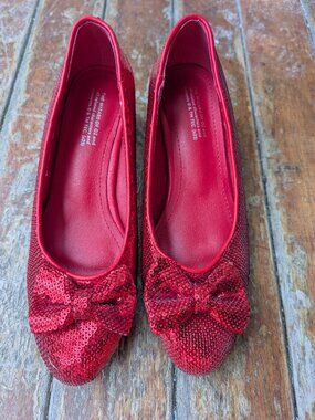 Dorothy's Ruby Slippers Wizard of Oz Red Sequin Heels Women's Size 7